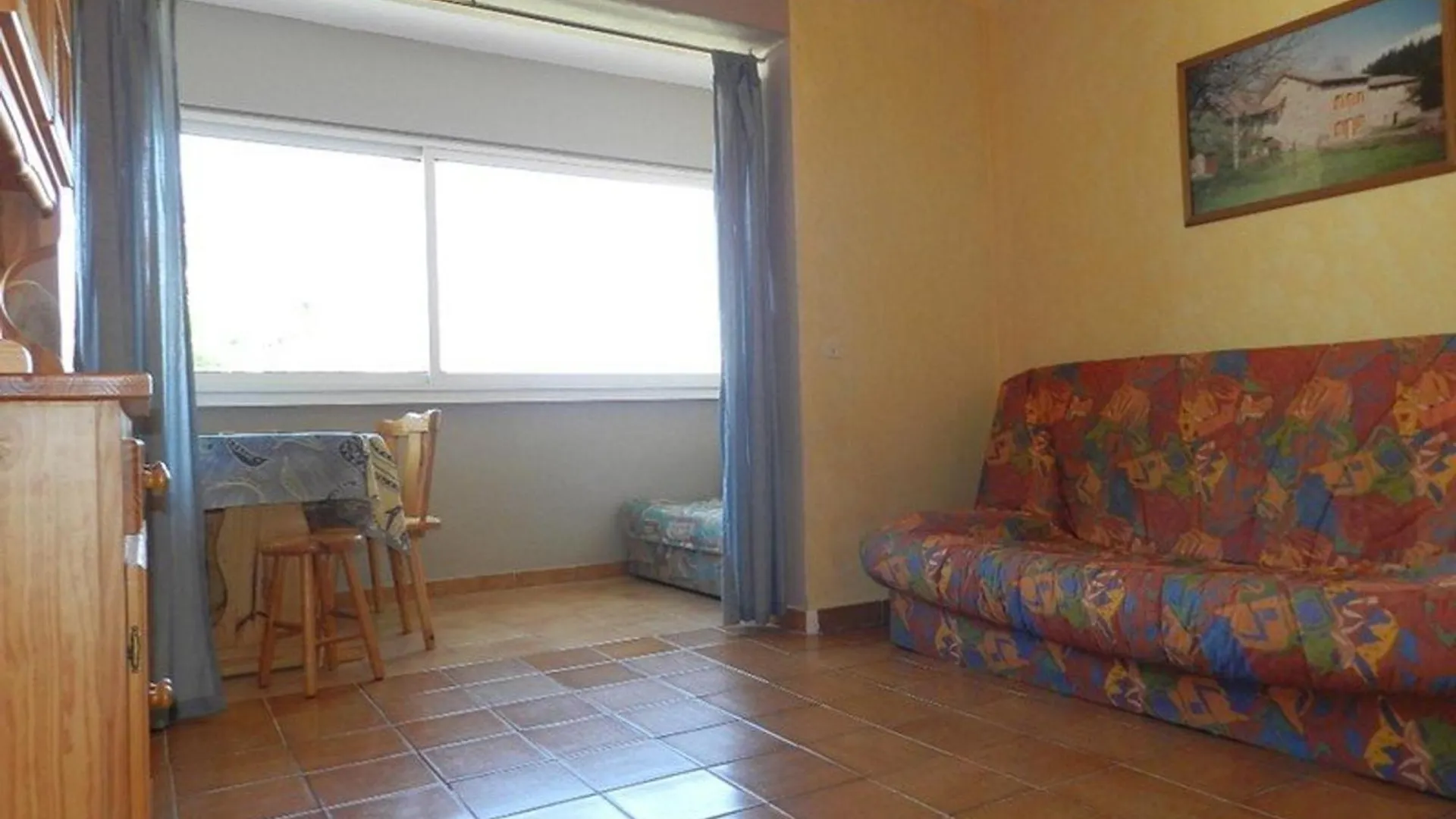 Apartment Studio 3 Couchages A 2 Min De La Plage - Bormes-Les-Mimosas, Parking Inclus - Fr-1-251-720