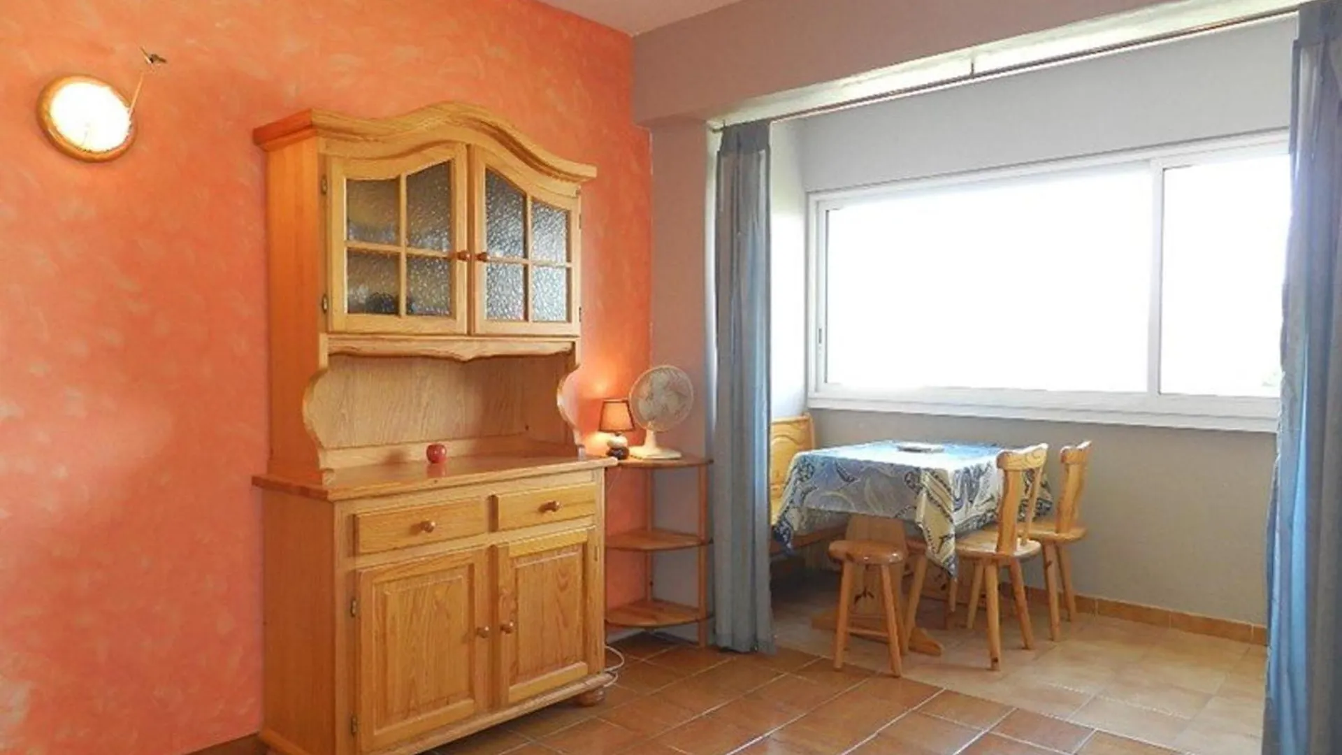 Apartment Studio 3 Couchages A 2 Min De La Plage - Bormes-Les-Mimosas, Parking Inclus - Fr-1-251-720